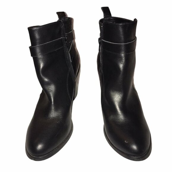 Edgy Street Style ShoeMint Ankle Moto Boots Black Croc Buckle Strap Block Heel - Picture 3 of 7